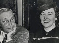 Charles Grapewin and his bride, the former Mrs. Loretta McGowan Becker of Chicago (Jan 1945).