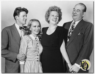 "The Magic Touch" (1947) From L to R: William Terry as Jeff Turner, Sara Anderson as Cathy Turner, Frances Comstock as Amy Thompson and Howard Smith as J. L. Thompson. The production opened September 3rd, 1947 and closed after only twelve performances.