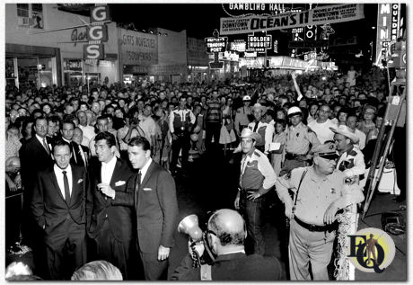 "Ocean's Eleven" (1960) premiere with rat packers Frank Sinatra, Dean Martin and Peter Lawford in attendance!