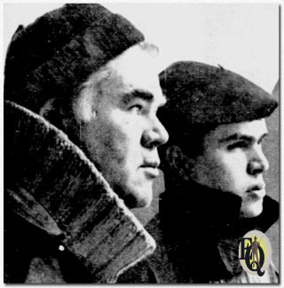 Vader en zoon in de "Playdate"-serie zijn de Hollywood-acteur George Mathews (L) en David Stockwood. Het toneelstuk “The Stone Boat” (CBC, 27 jun 1963) speelt zich af in een afgelegen vissersdorpje aan de Atlantische kust.