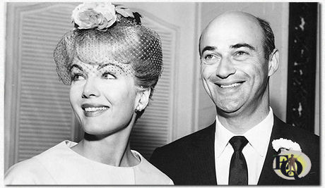 Foto met Joanna Barnes (getrouwd 24 juni 1962 en gescheiden op 16 jan 1967)