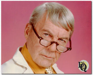 Dr. Amos Weatherby (David Wayne) in "House Calls" (1979-1982), close to retirement and with a mean streak . The best he could do was to irritate Dr. Solomon by constantly getting his name wrong while going his own way.